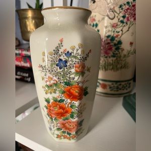 Japanese vintage vase
